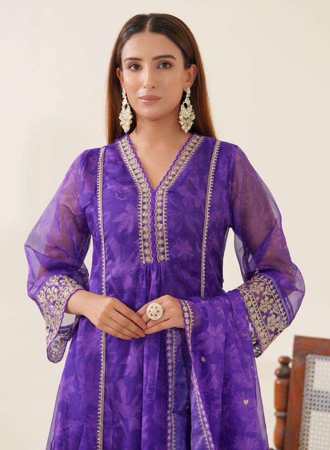 دي دبليو طقم كورتا أورجانزا مطرزة بالأزهار مع بنطال ودوباتا للنساء - Image 2